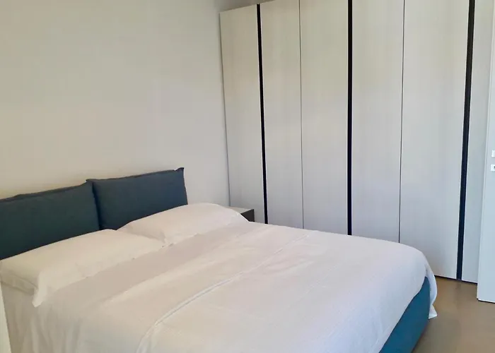 Garda Park Luxury شقة سيرمِيوني